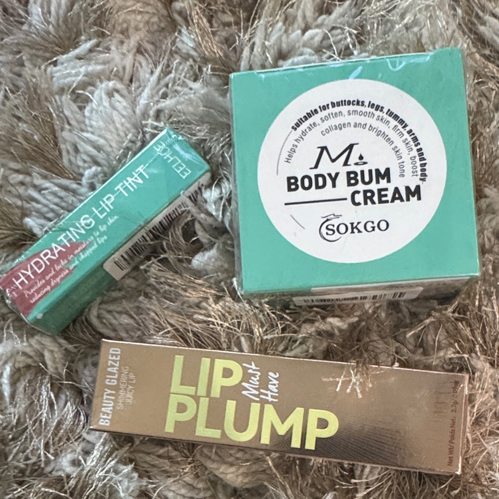 Body Bum Cream and Hydrating Lip Tint Set 3 items for $38